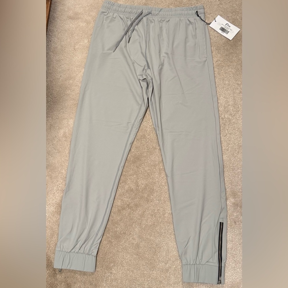 ZYIA women’s Everywhere Zipper Light Gray Joggers